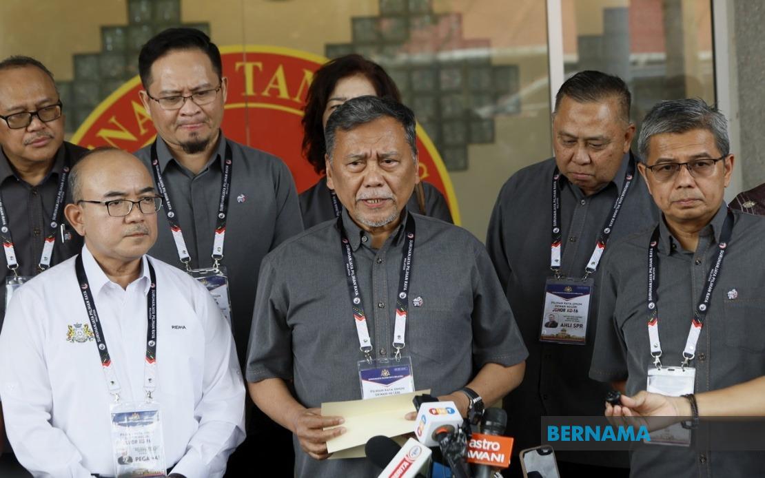 EC Sets Ambitious 96% Target for Johor Early Voting
