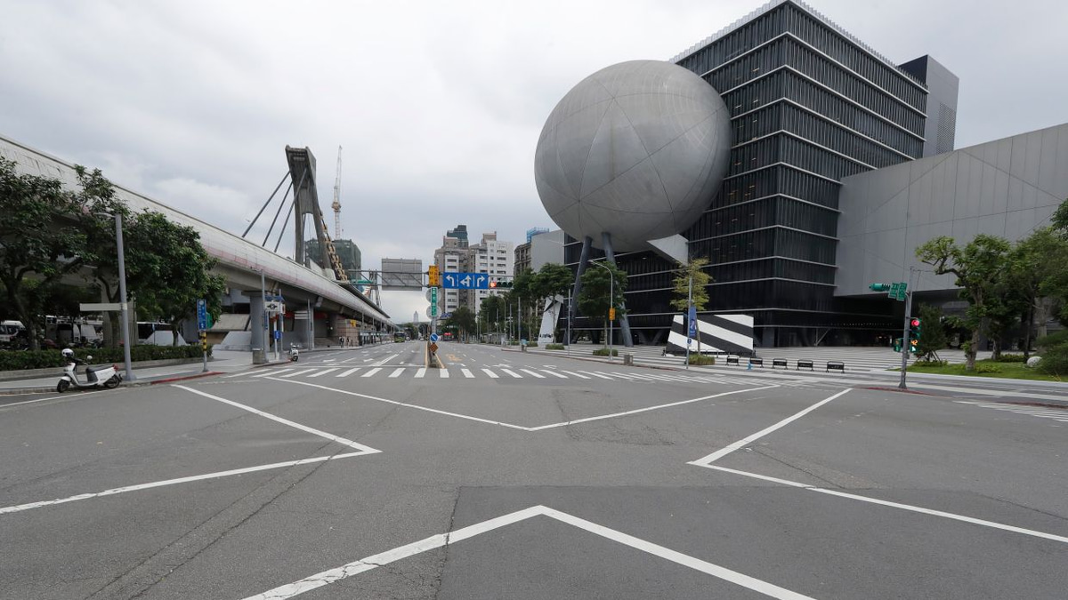 Taiwan Throttles Mobile Internet to Test Civilian Resilience Amid Security Concerns