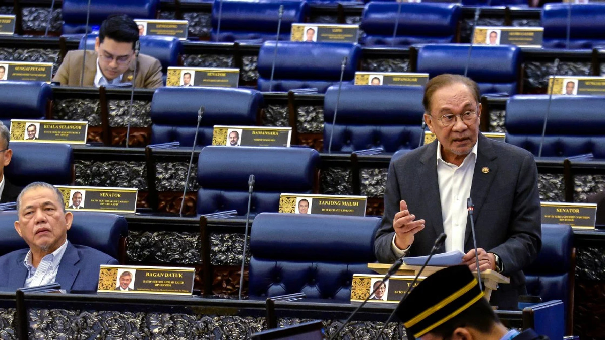 Malaysia's Household Debt Reaches RM1.73 Trillion, Raising Economic Sustainability Questions