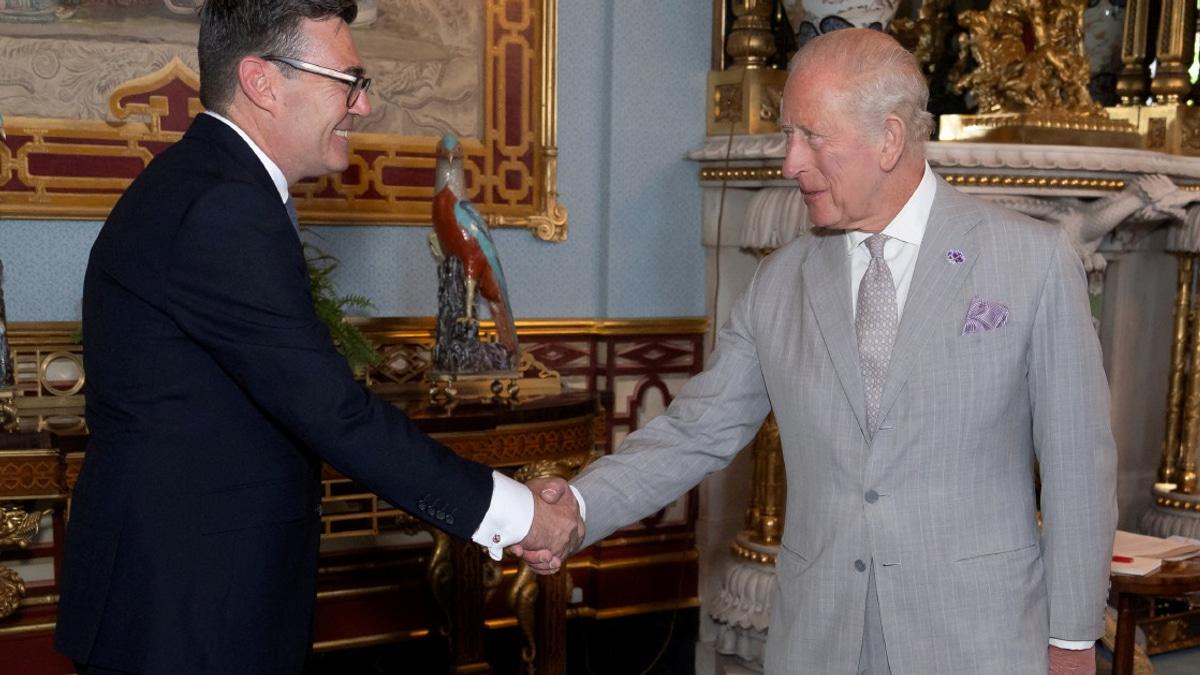 Andy Burnham Becomes New British Prime Minister Following Audience with King Charles III