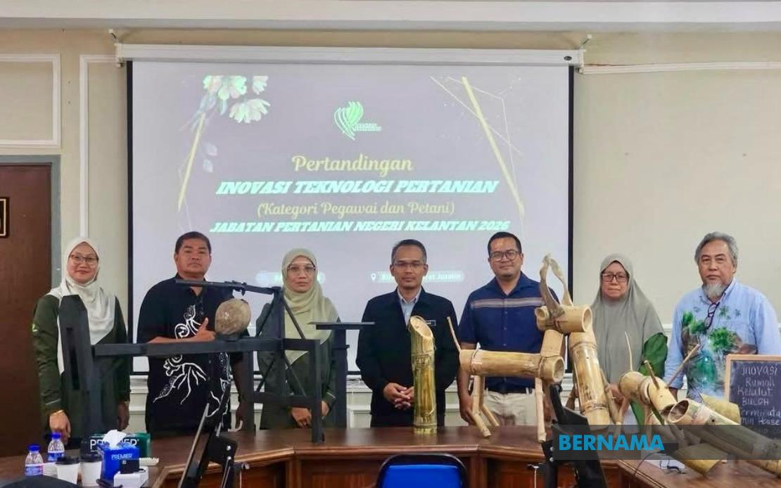 Kelantan Inventor's Prize-Winning Coconut Device Eyes Durian Market Expansion