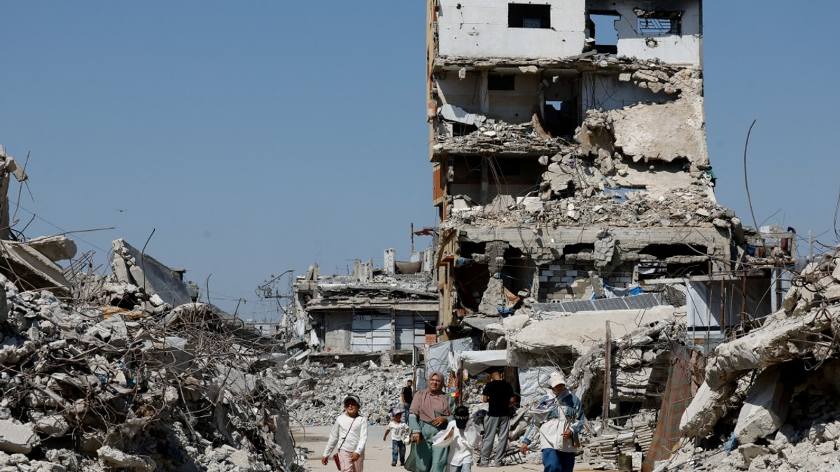Gaza Death Toll Surpasses 73,400 As Israeli Operations Continue Despite Ceasefire
