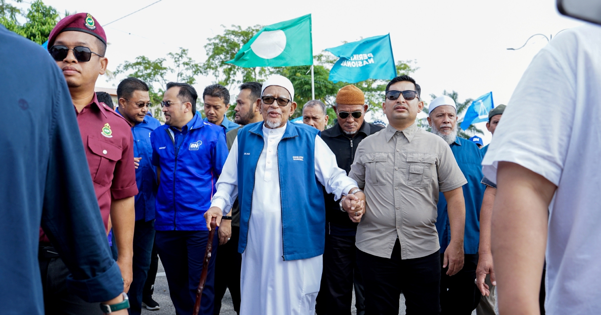 PN and BN in Active Seat Talks Ahead of Melaka Election, Says Hadi