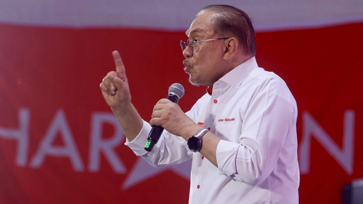 Government Forced to Spend RM980 Million Yearly to Cover Felda Losses from Previous Management