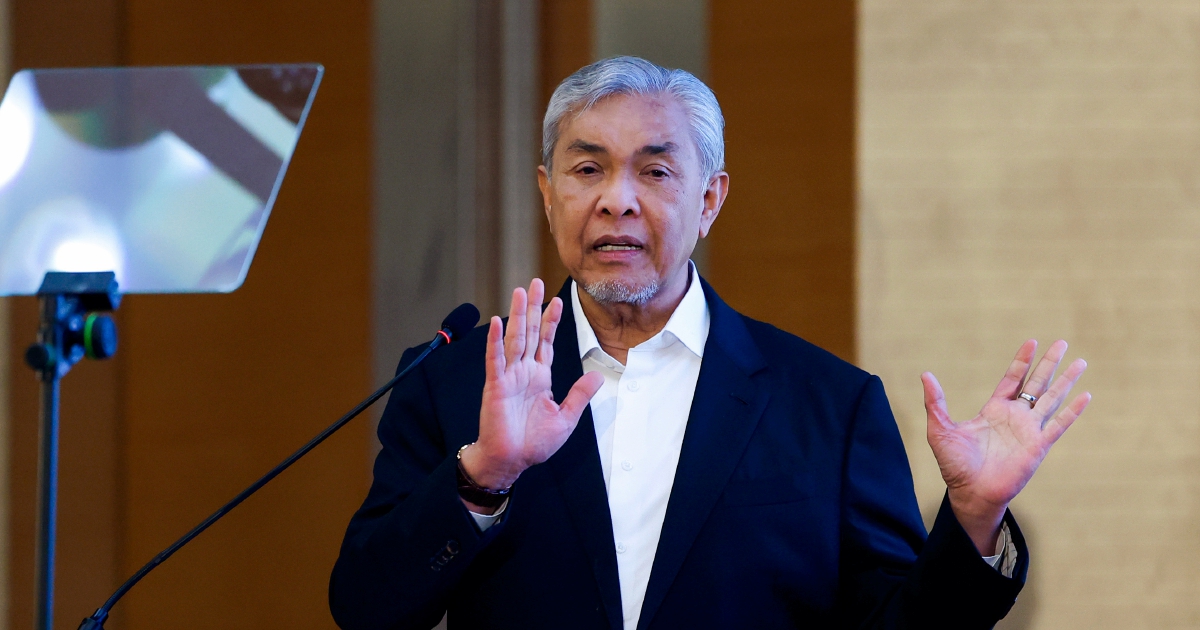 Political Parties Must Respect Palace Directive, Warns Zahid Over 3R Campaign Issues