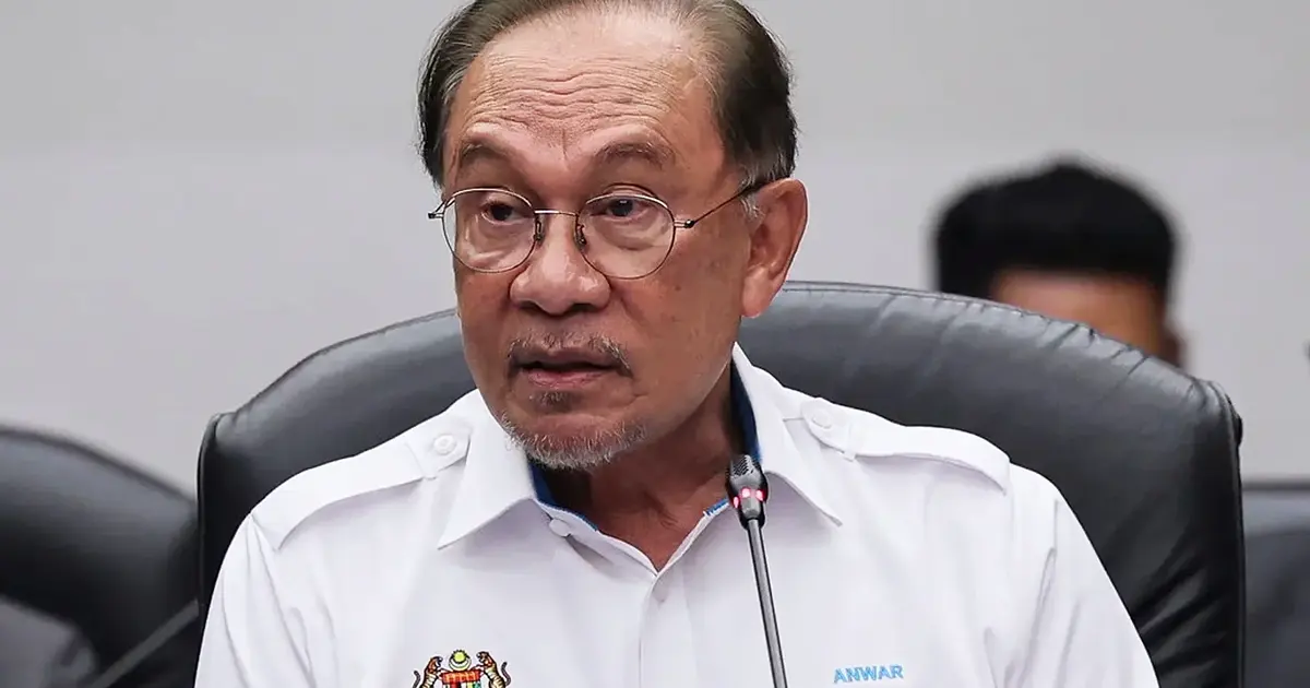 Anwar Deflects Criticism Over Tabung Haji RCI Report, Urges PN to Focus on Findings