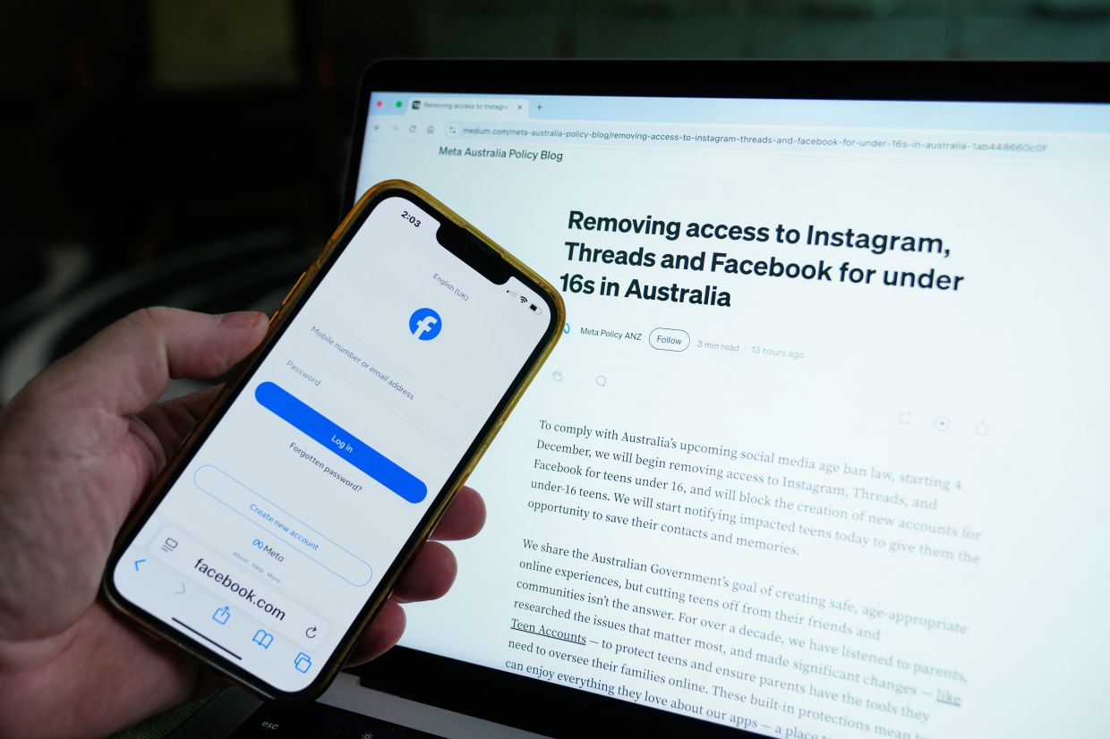 Australian PM Slams Senate Delay in Strengthening Child Social Media Ban Enforcement