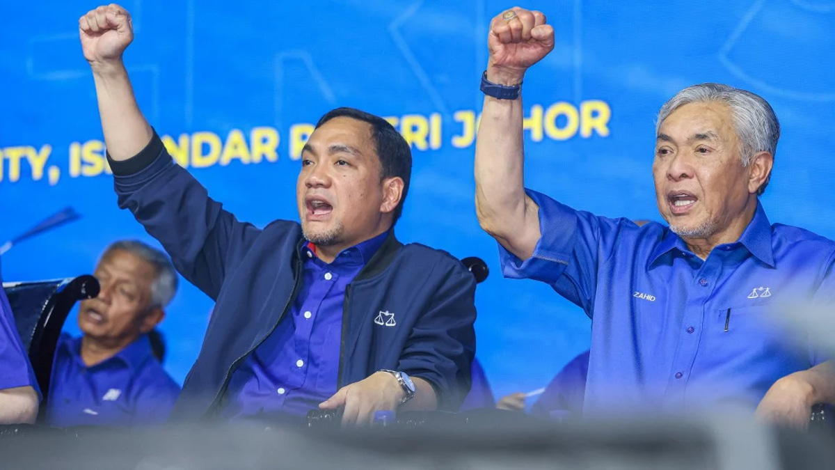 Zahid Keeps Door Open to Backbench Talks with PAS and Wawasan Ahead of Johor Poll