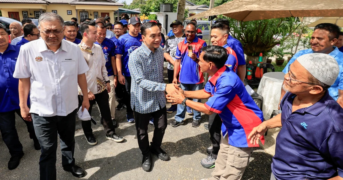 Onn Hafiz: PAS Strategy to Back BN Candidates in Non-Contested Seats Part of Normal Political Calculus