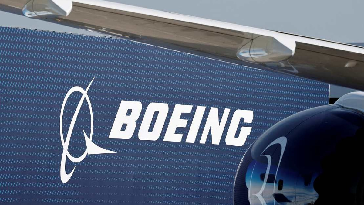 Boeing Achieves FAA Certification for 737-7 After Years of Safety Overhaul