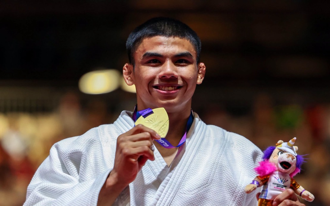 PM Anwar Celebrates Amir Daniel's Historic Judo Gold at Commonwealth Games