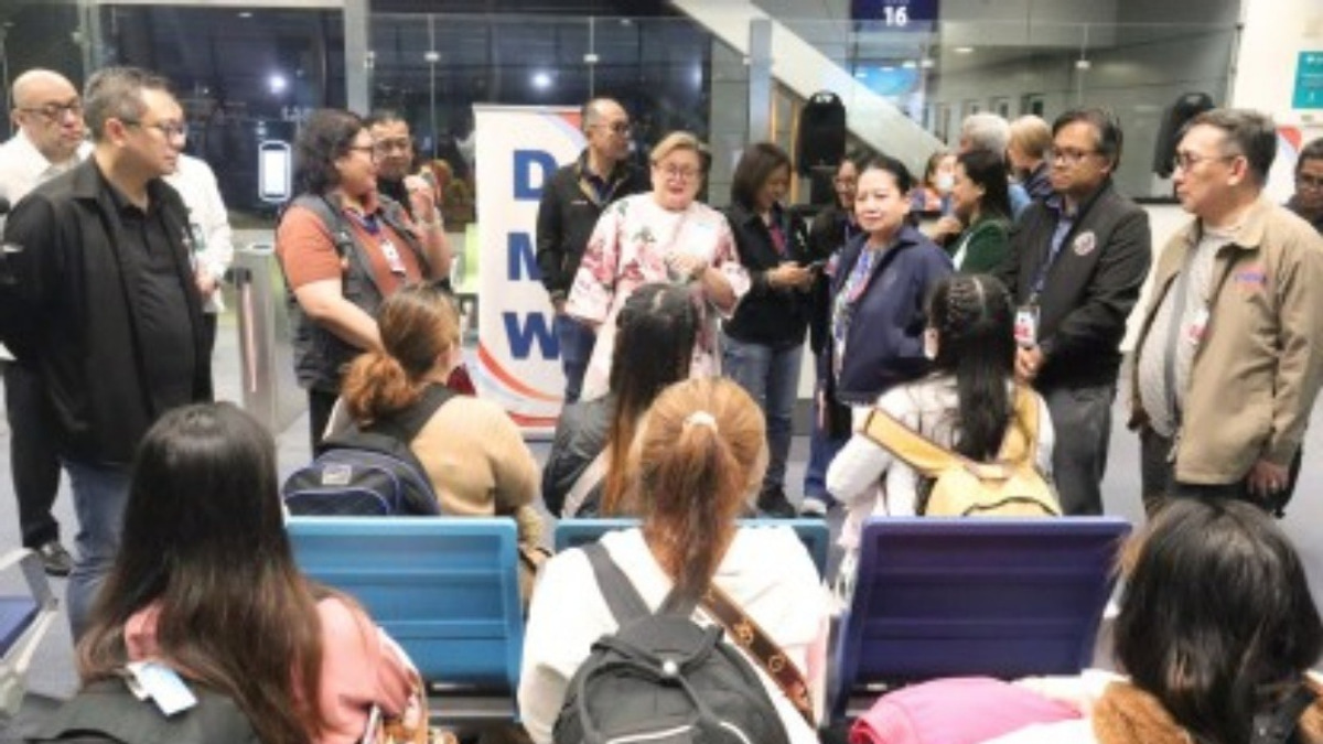 Twenty-Four Filipino Detainees Return Home Following Presidential Intervention in Russia