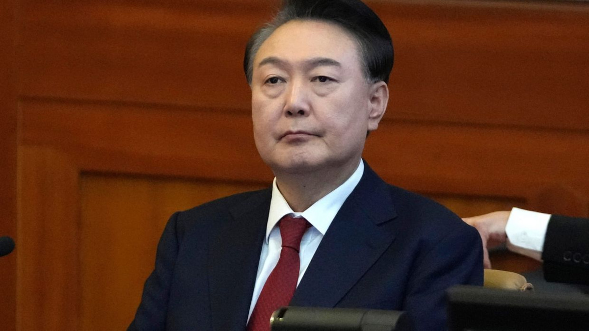 South Korea's Supreme Court Confirms Seven-Year Prison Sentence for Ex-President Yoon Over Martial Law Crisis