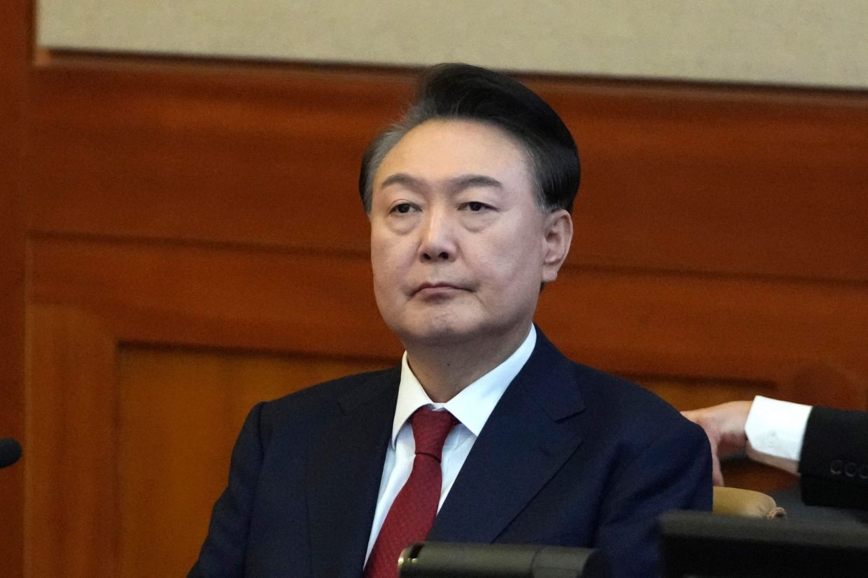 South Korea's Supreme Court Confirms Seven-Year Prison Sentence for Ex-President Yoon Over Martial Law Crisis