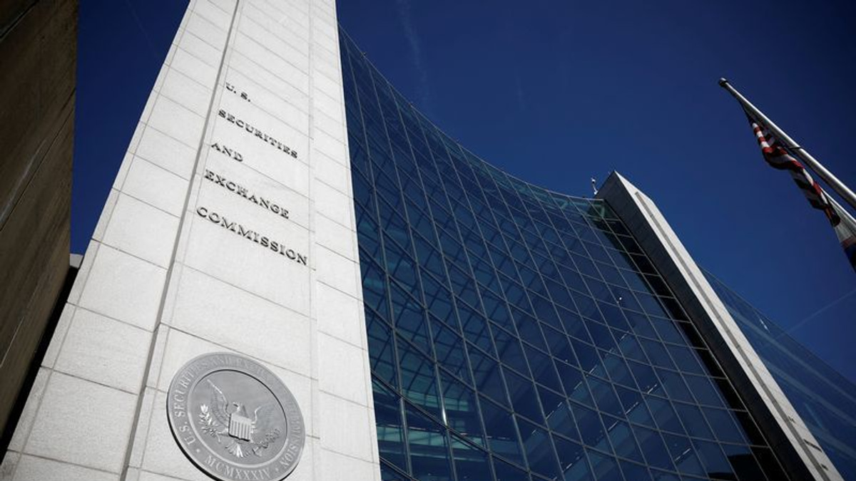 Former BofA Banker Charged Over $18.5M Insider Trading Scheme Involving Energy Deal
