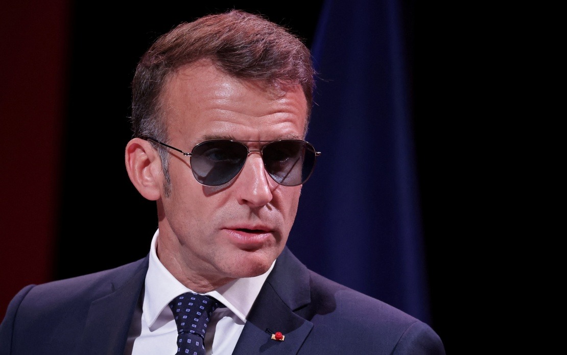 Macron and WHO Chief Call for Stricter Digital Platform Rules to Protect Children