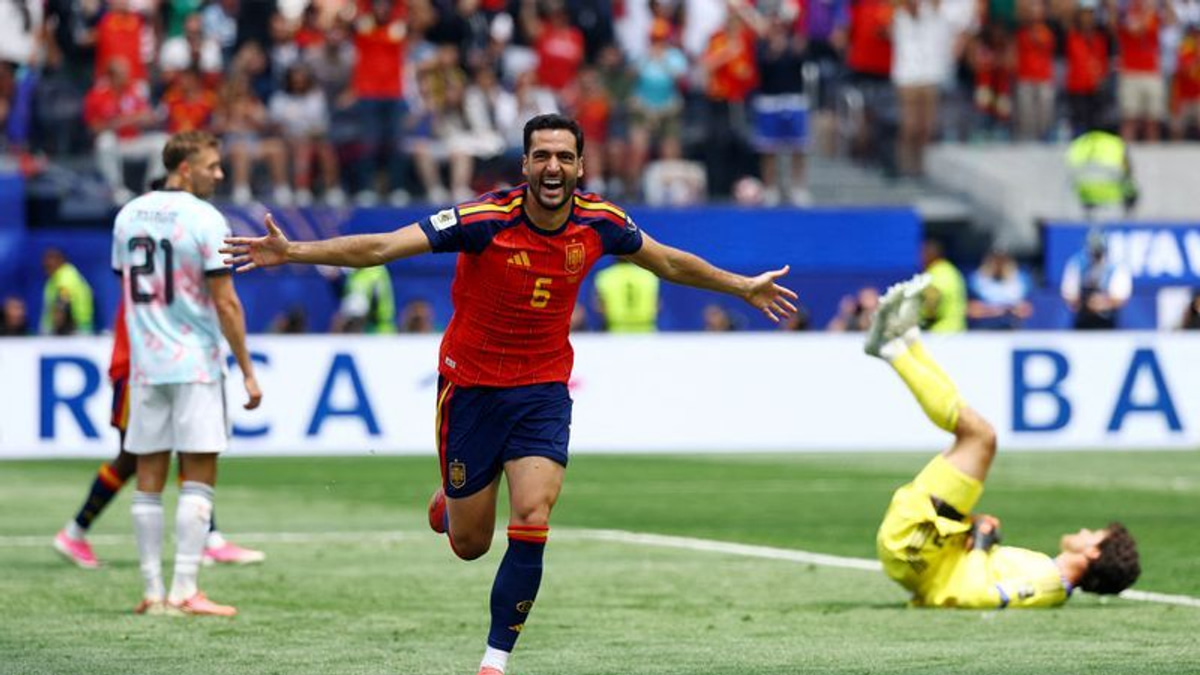 Spain's Merino Seals Last-Gasp Victory Over Injury-Depleted Belgium in World Cup Quarter-Final