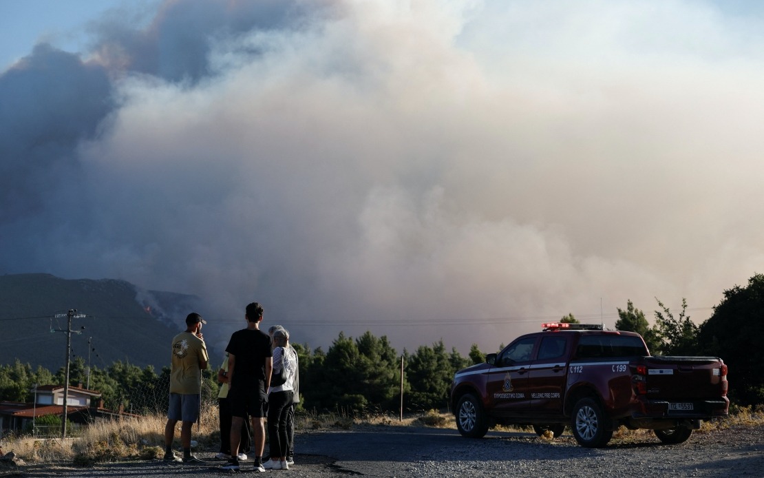 Greece Battles Massive Wildfires as Flames Advance Toward Athens Suburbs