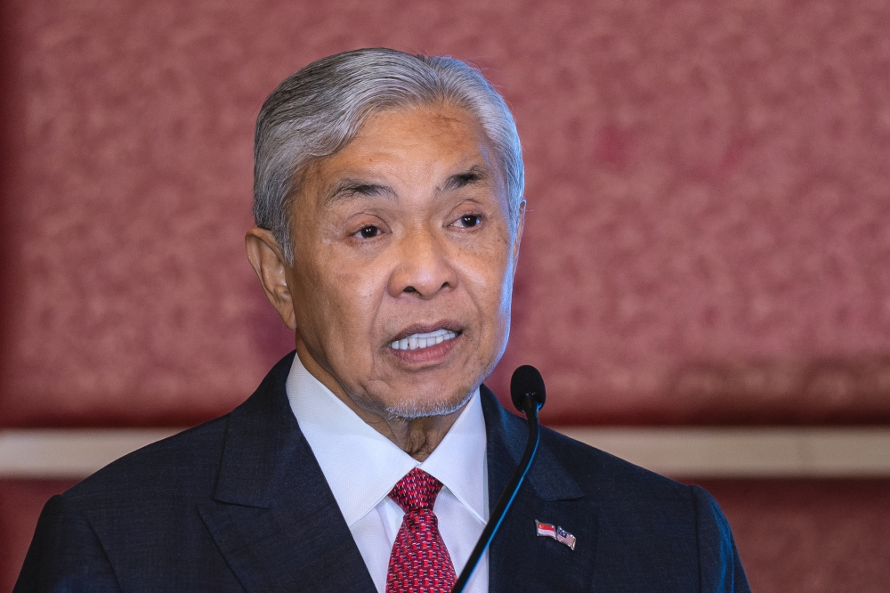 Zahid Rules Out Umno-PAS Alliance for Negeri Sembilan, Signals Flexibility on Coalition Strategy