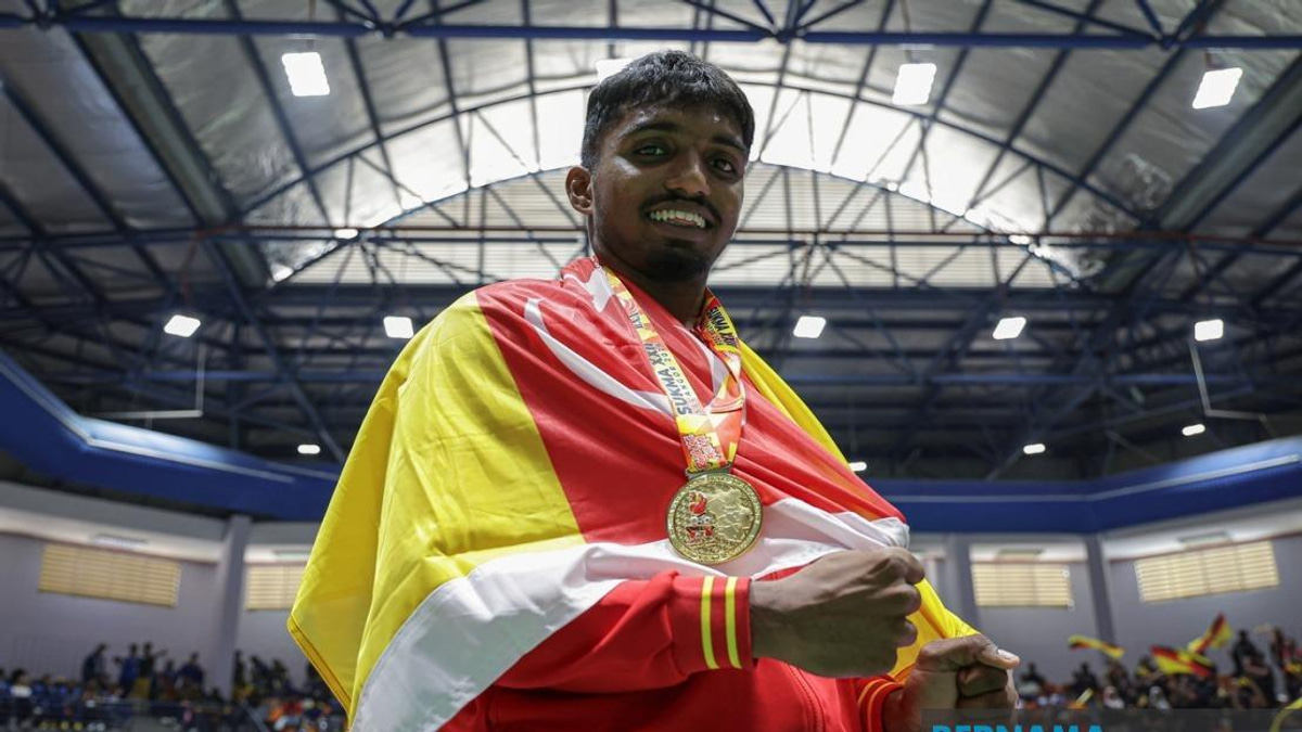 Against the Odds: How an AC Technician Won Silambam's First SUKMA Triple Gold