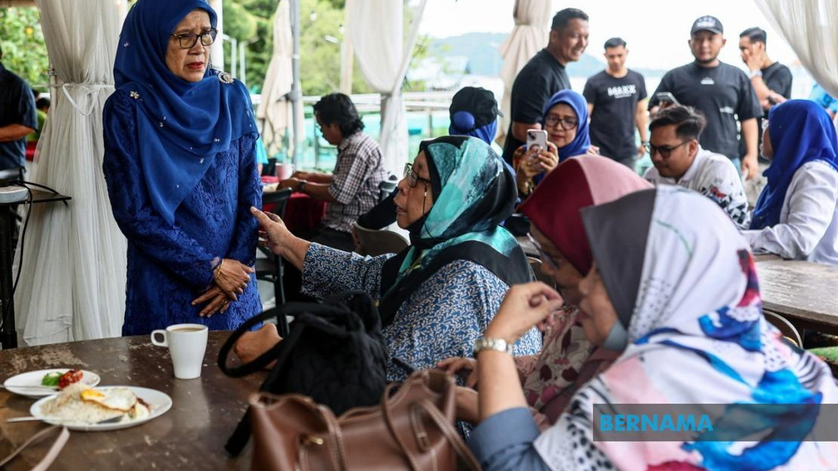 Endau Contest Pits Incumbent's Development Record Against Challenger's Economic Vision