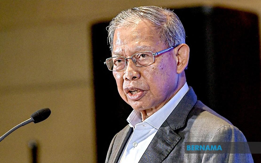 Mustapa Mohamed Closes Door on GE16 Candidacy, Urges Fresh Leadership