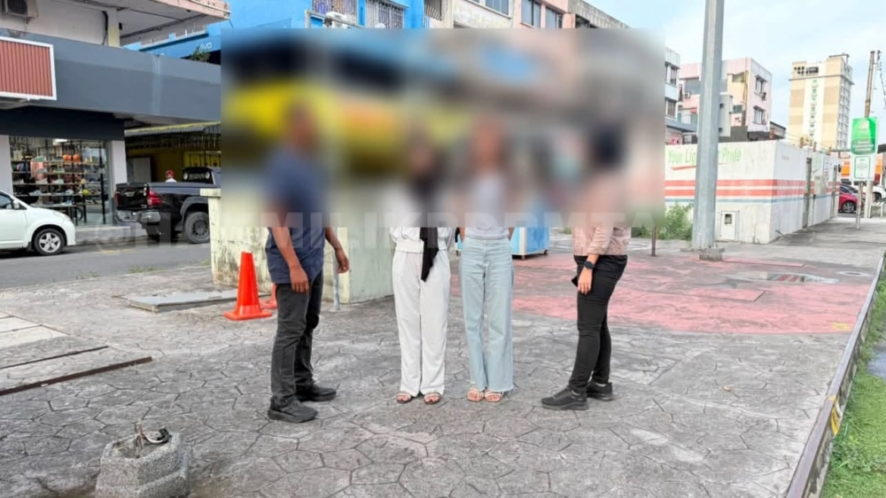 Two women arrested following altercation at Tawau restaurant
