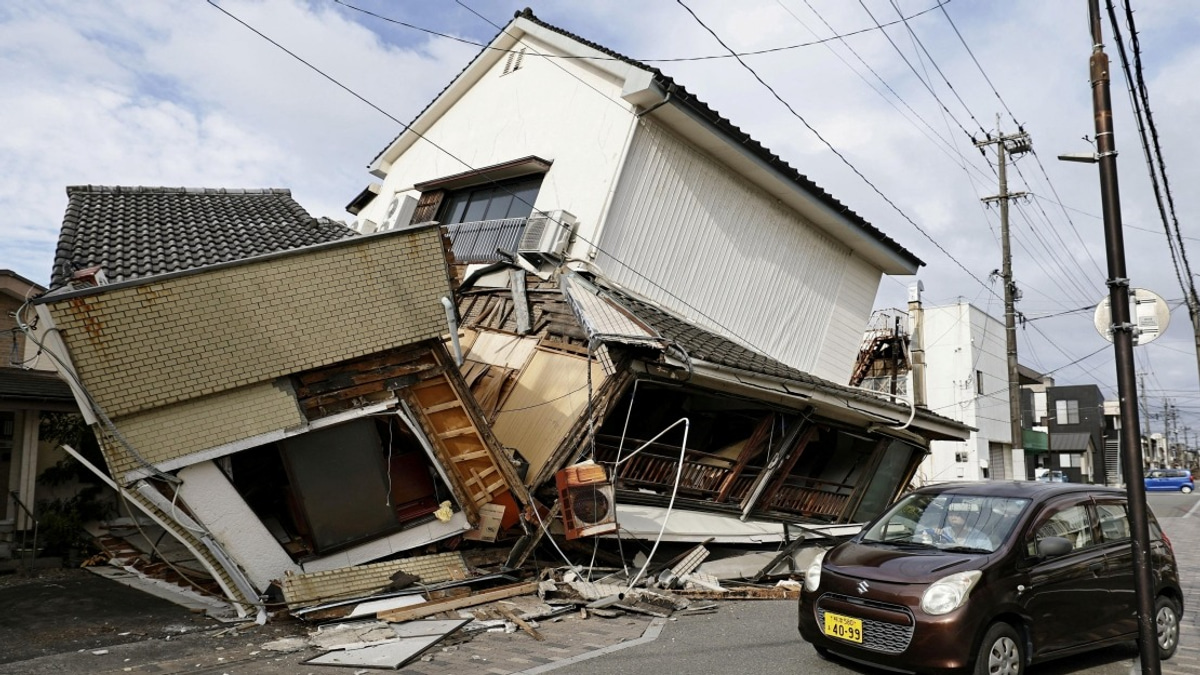 Thirteen Dead as Magnitude 7.1 Earthquake Strikes Japan's Kumamoto Prefecture