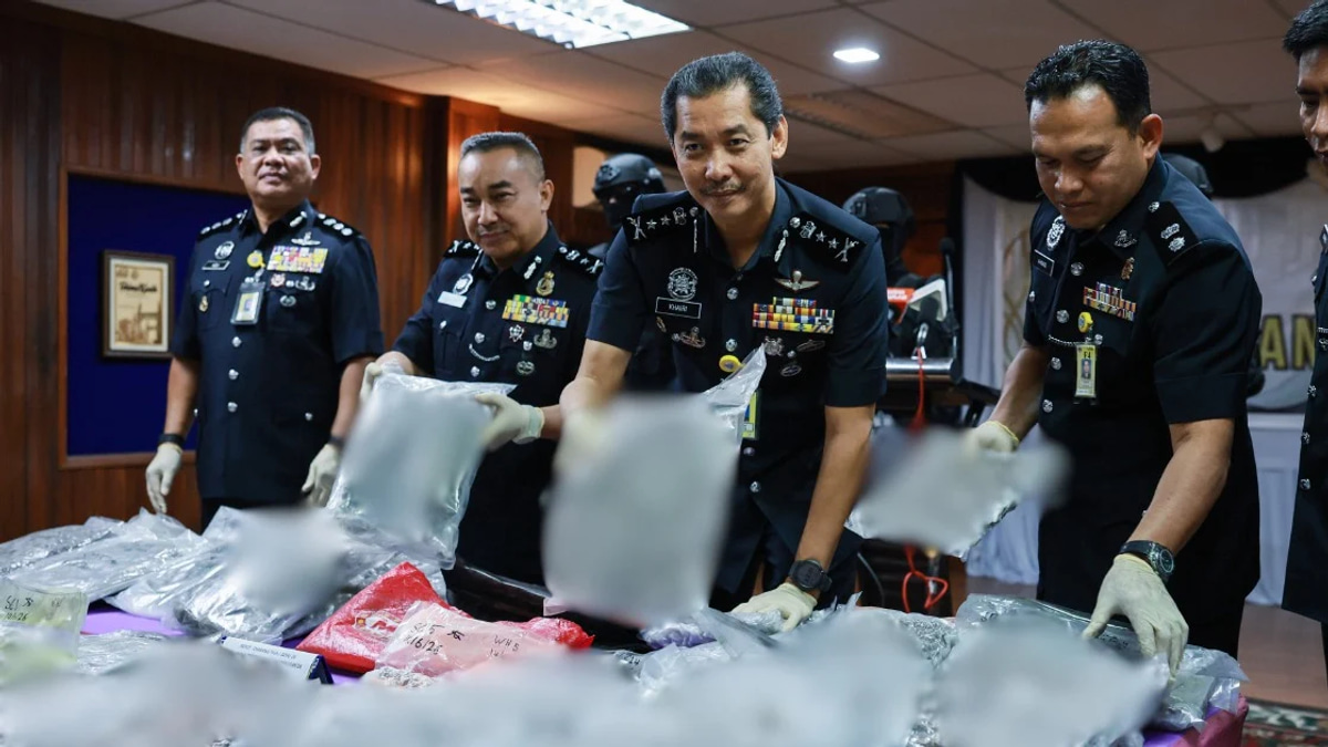 Two brothers held over RM1.76 million drug cache discovered at Terengganu home