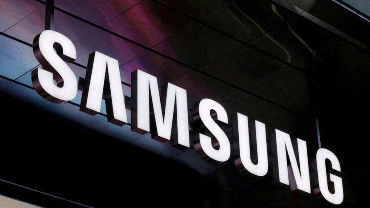 Samsung warns of deepening chip shortage as AI demand accelerates; stock rallies 8%
