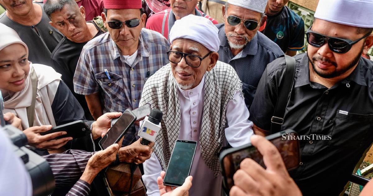 Hadi Questions PM's Absence from Parliamentary RCI Sitting on Tabung Haji