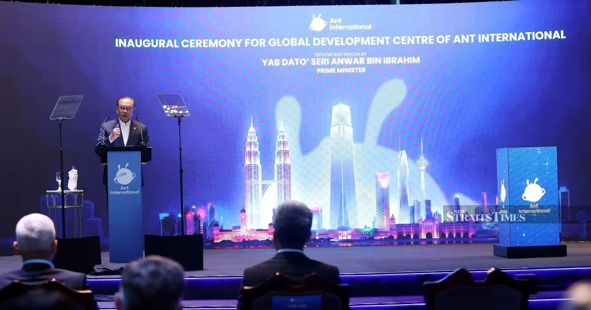 Malaysia's AI Governance Bill Will Work Alongside Existing Safeguards, Says Anwar