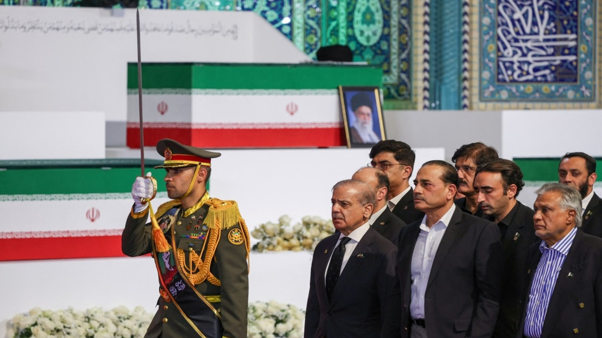 Pakistan's High-Level Delegation At Khamenei Funeral Signals Deepening Iran Ties