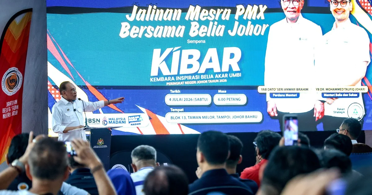 Anwar Attacks Hypocrisy of 'Malay Supremacy' Advocates Who Neglect Reserve Land Protection