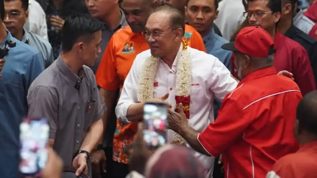Prime Minister Anwar Ibrahim to Directly Oversee Indian Community Concerns