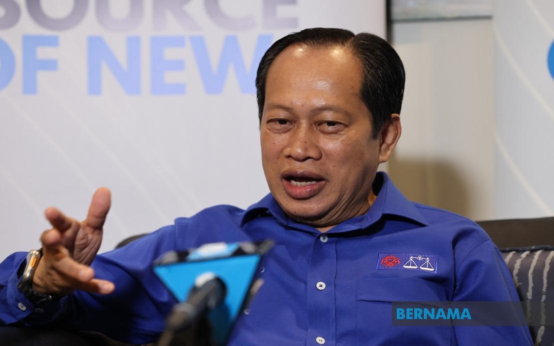 Road Maintenance Demands Coordinated Effort From All Stakeholders, Says Ahmad