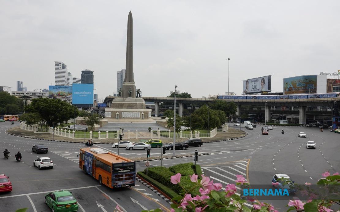 Southeast Asia's Week: Strategic Partnerships Shape Regional Agenda
