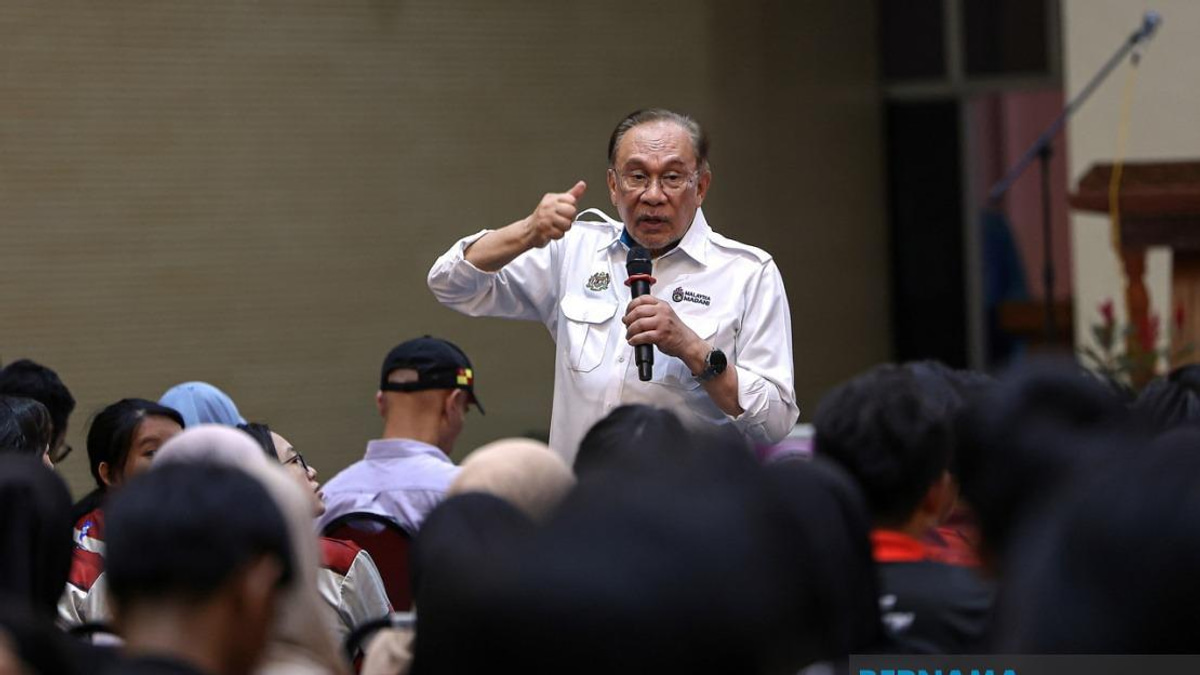 Merit and Need Balance in Matriculation Intake, Says PM Anwar