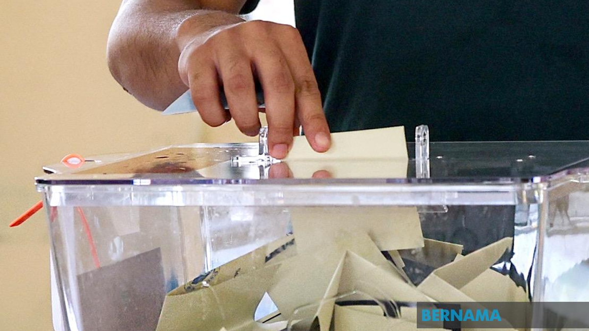 120km Drive Ends in Heartbreak: Johor Voter Arrives 60 Seconds Too Late