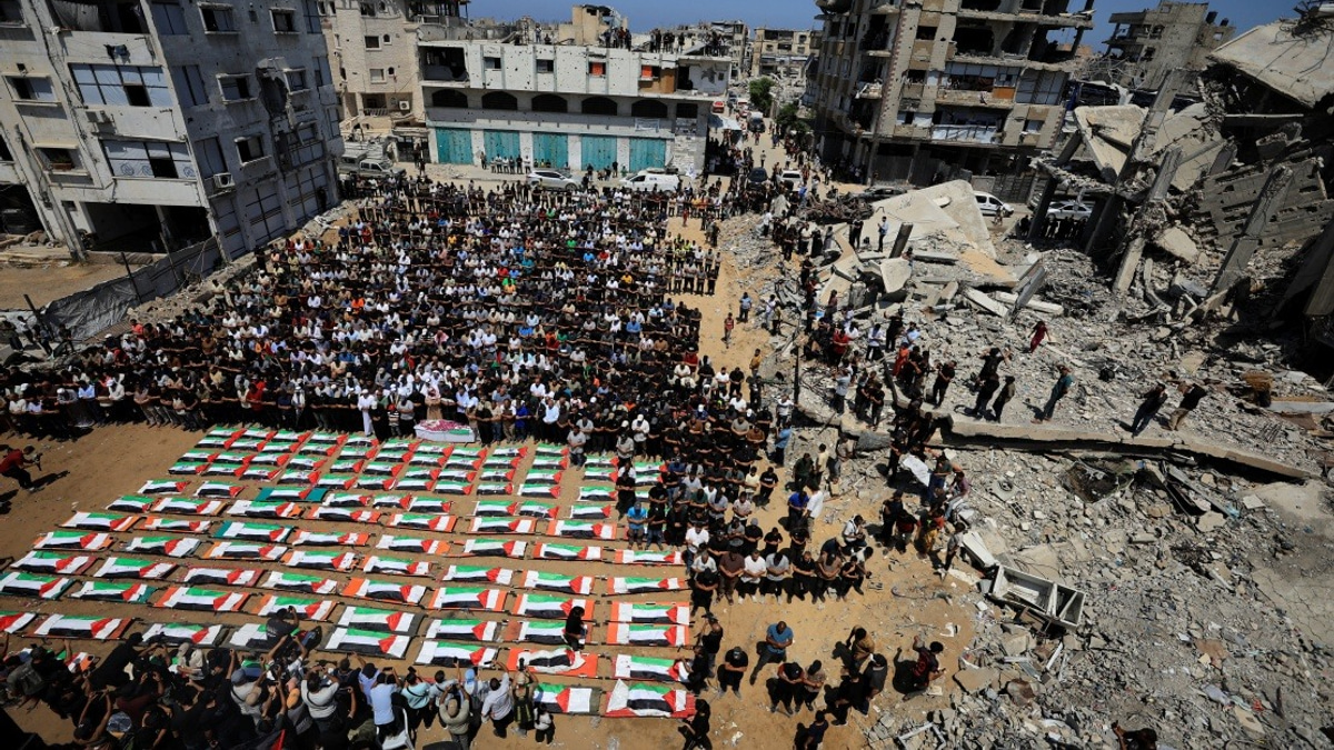 Gazans Navigate Uncertain Path as Second-Phase Ceasefire Talks Stall