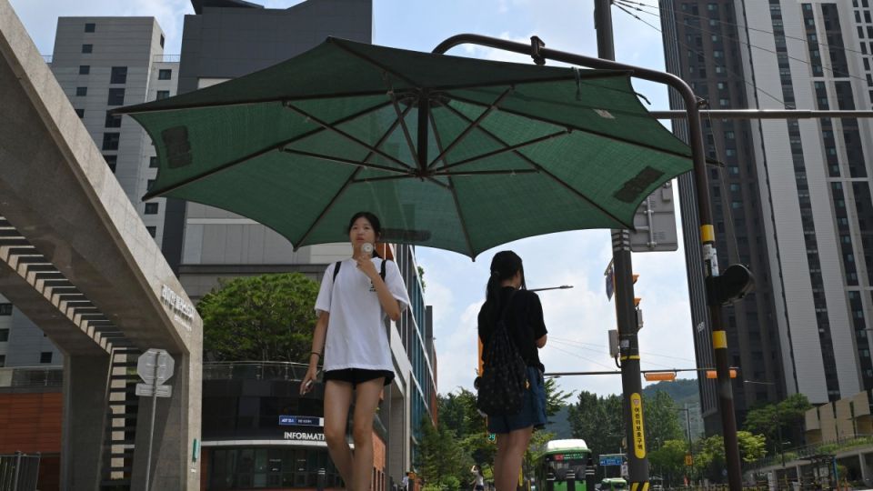 South Korea's Heat Crisis Exposes Workplace Safety Divide Between Large and Small Employers