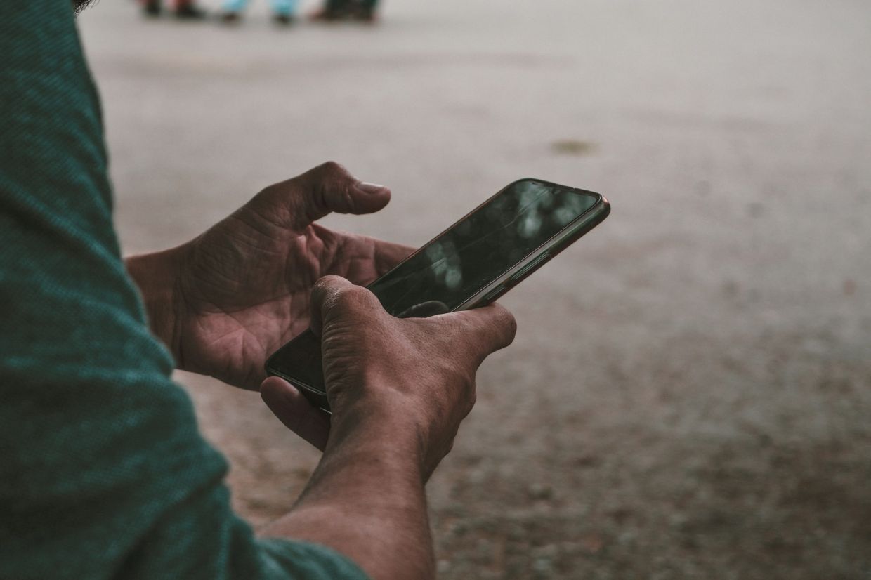 US Supreme Court Limits Dragnet Cellphone Location Searches, Recognising Privacy Rights