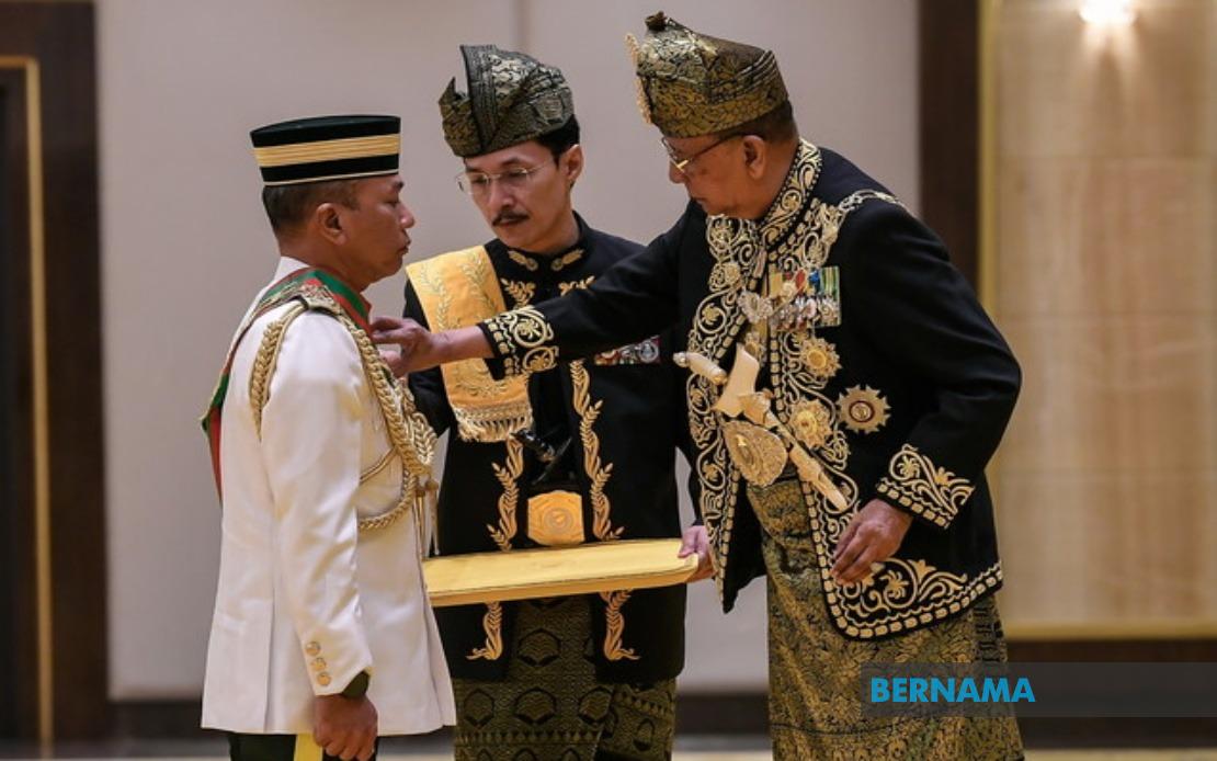 Top Military and Police Leaders Honoured by Kedah Sultan