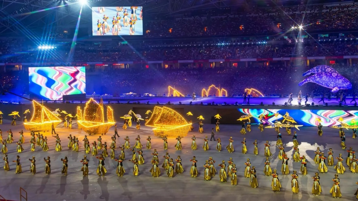 Singapore Celebrates 61st National Day with Stadium Parade's Grand Return