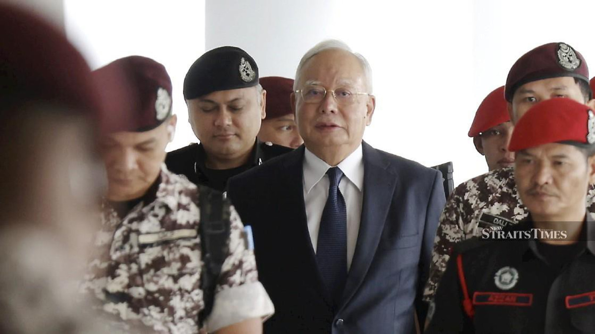 Najib Undergoes Heart Check, Medical Team Finds No Intervention Required
