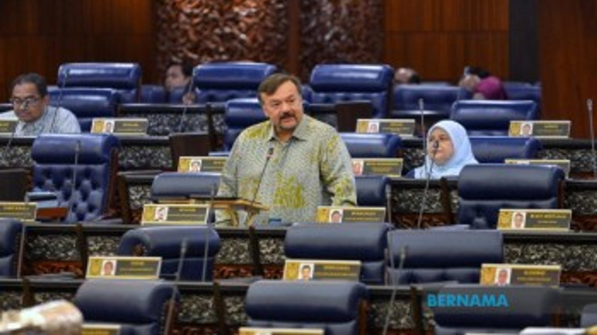 Government Disburses Over RM500 Million in Micro-Financing Within Seven Weeks