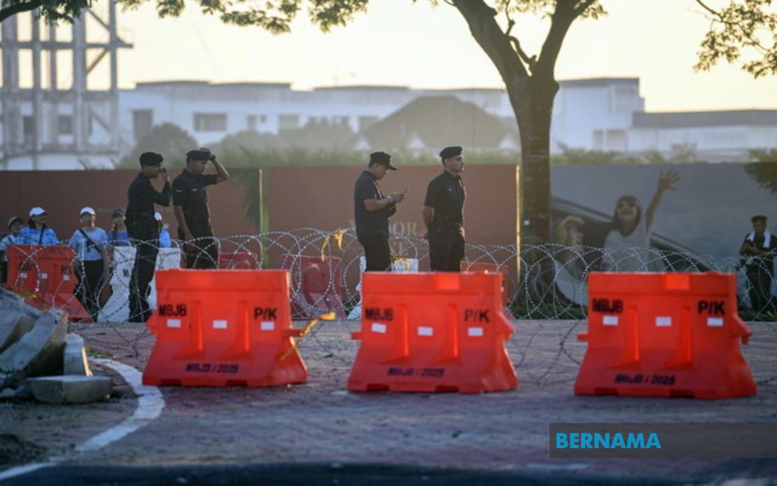 Smooth Nomination Day Proceeds Across Johor as 56 Polling Centres Open