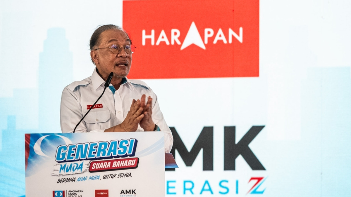 Anwar Links Development Funds to Political Support, Warns Opposition MPs in PJ and Subang