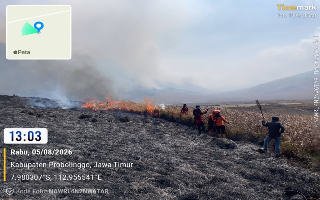 Indonesia Deploys Air Assets To Battle Mount Bromo Wildfire Engulfing 60 Hectares