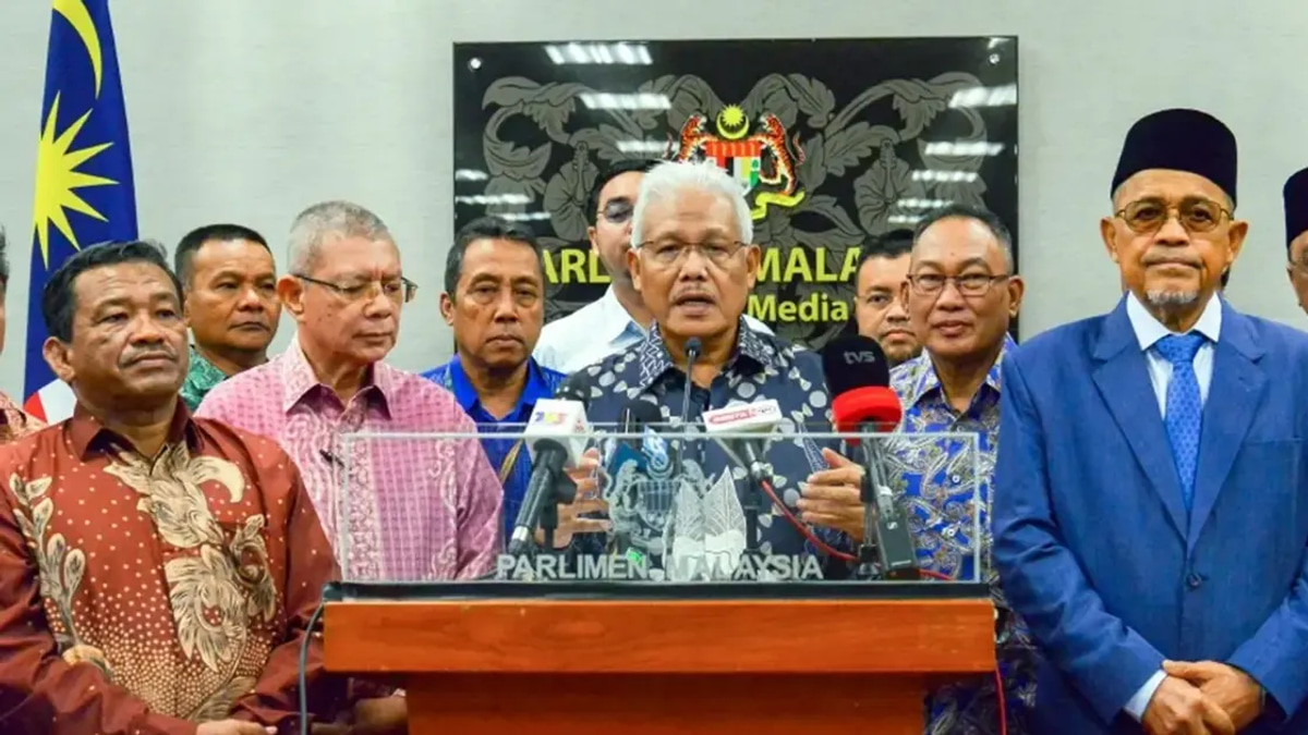 Government Must Justify Azam's Appointment as NFCC Adviser, Says Hamzah